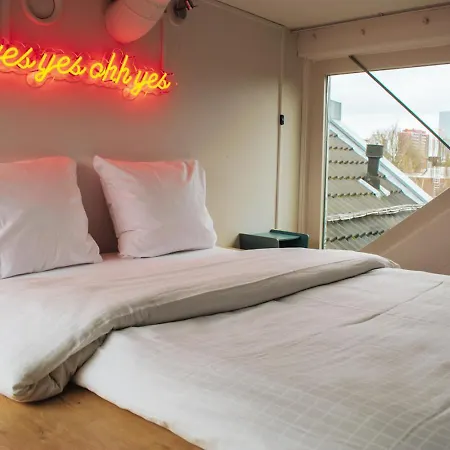 King Kong Hostel *